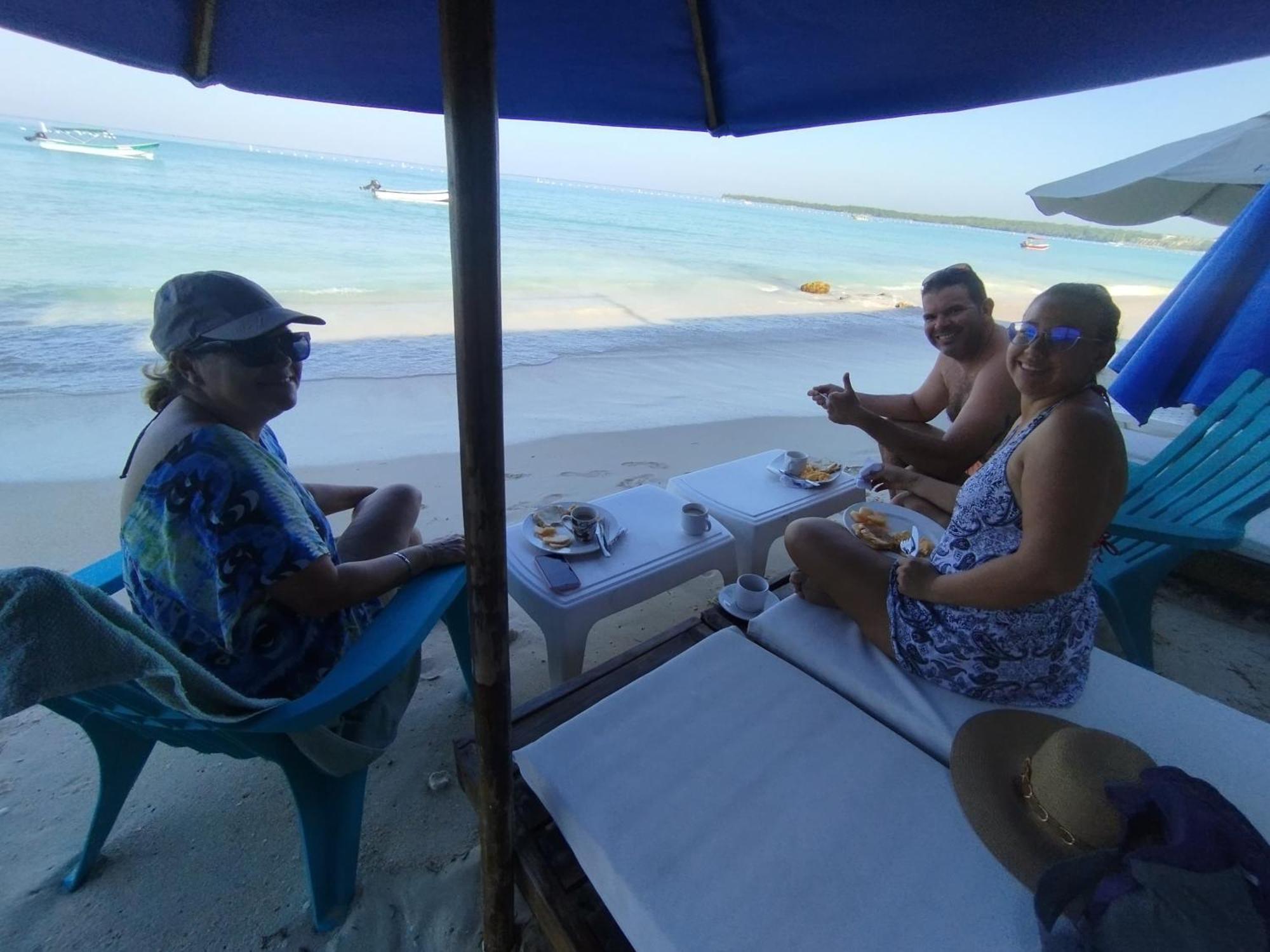 Hostal Lamar Baru Donde Gertrudis Playa Blanca Exteriör bild